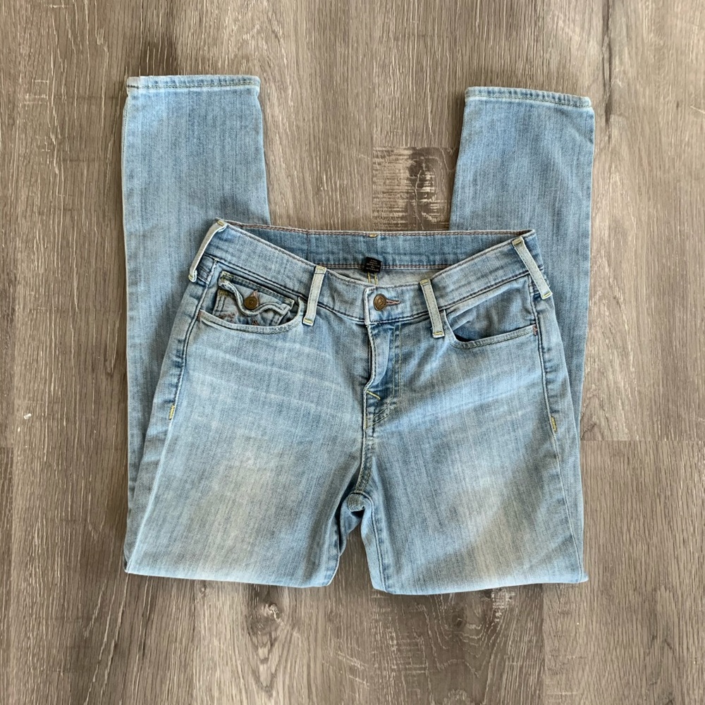 True Religion Serena crop jeans in a 26”